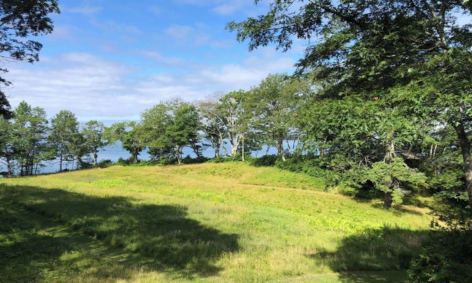 Harpswell Center House | Spectacular Oceanfront Estate with Beautiful Sunsets on 8 acres