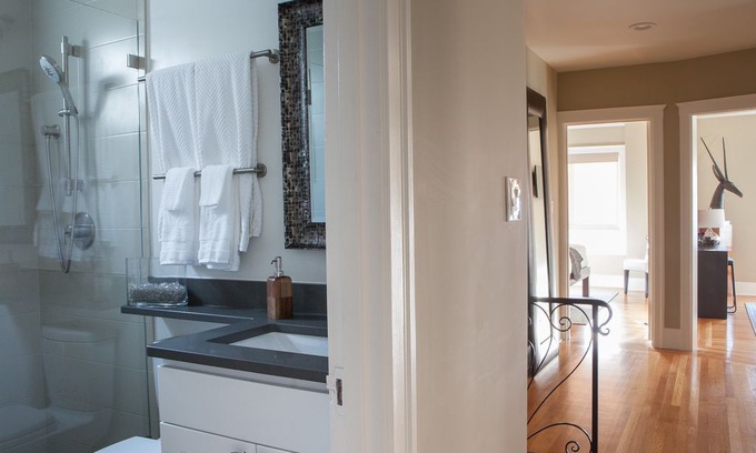 Cow Hollow Apartment | Spectacular, Pristine Cow Hollow Flat