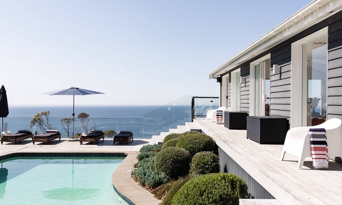 Otford House | Spectacular Vews at Seacliff