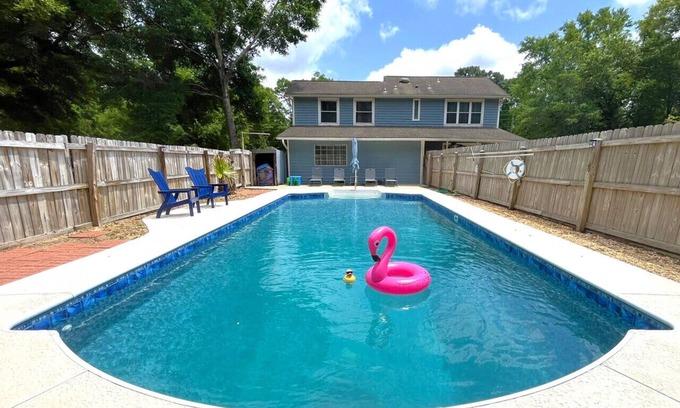 Milton House | Spencer Field - The Blue Escape Pool House!