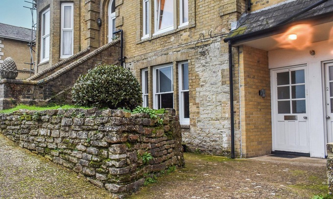 Ryde Cottage | Spencers is a beautiful apartment situated in the Victorian town of Ryde.