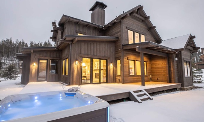 Spanish Peaks House | Spend Holidays in Big Sky! Modern Cabin in New Ski-in/Ski-out Development! Hot Tub and Fireplace!