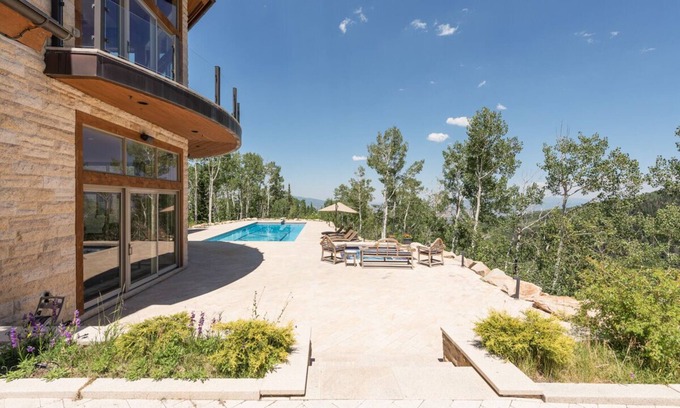 Park City House | Spend Summer at Park City! Airy, Contemporary Chalet, Breathtaking Views and Game Room
