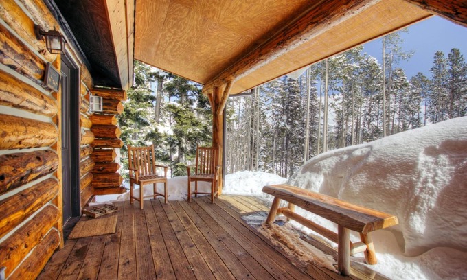 Big Sky Cabin | Spend Summer in Big Sky! Quaint Log Cabin near Big Sky Resort with Private Hot Tub and WifI