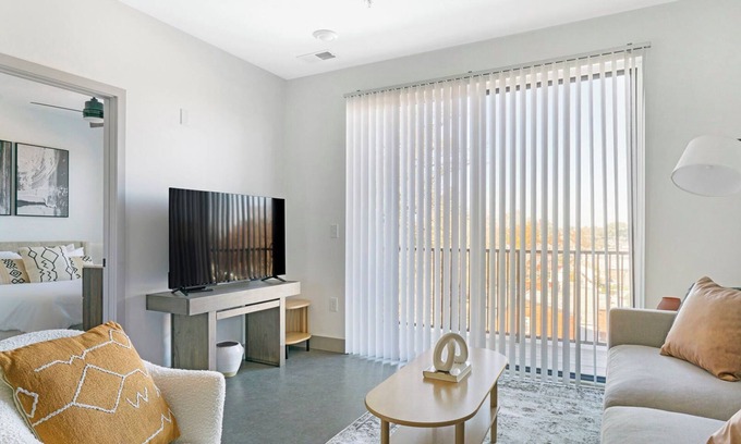 Richmond Apartment | Sphere 1BD 16 - One Bedroom Apartment, Sleeps 2