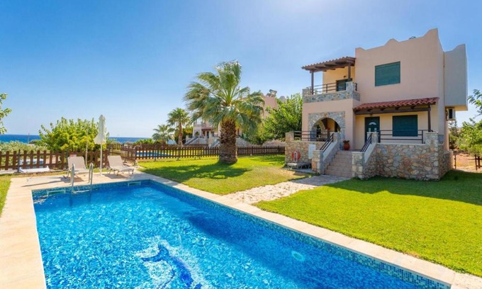 Fragkokastello Villa | Spiros Beach Villa