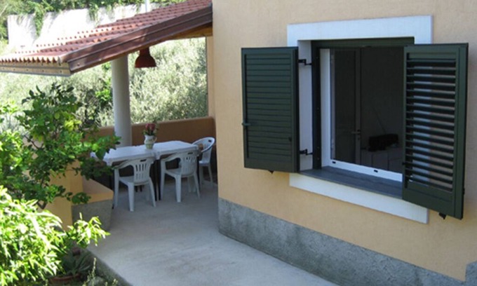 Piraino Apartment | Spisidda House - Two-room Salina - Near Gioiosa Marea