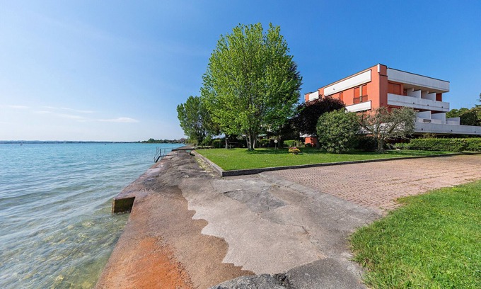 Sirmione Apartment | Splendid Apartment PT/1 sul lago by Wonderful Italy