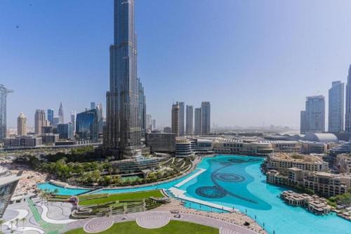 Downtown Dubai Apartment | Splendid Apartments with Burj Khalifa and Fountain View