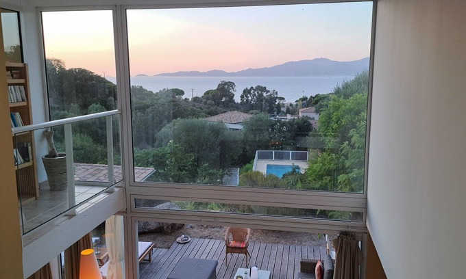 Portigliolo Villa | Splendid contemporary house with sea view - swimming pool - 3 bedrooms