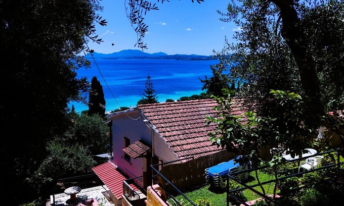 Barbati Apartment | Splendid three-bedroom apartment with magnificent sea views