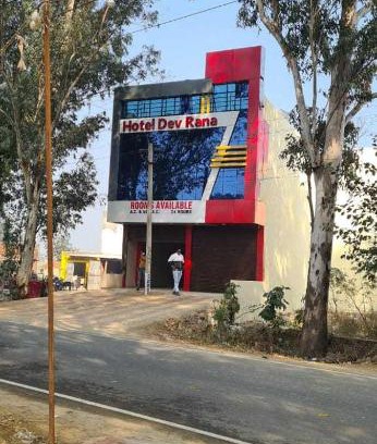 Sardhana Hotel | SPOT ON Hotel Dev Rana