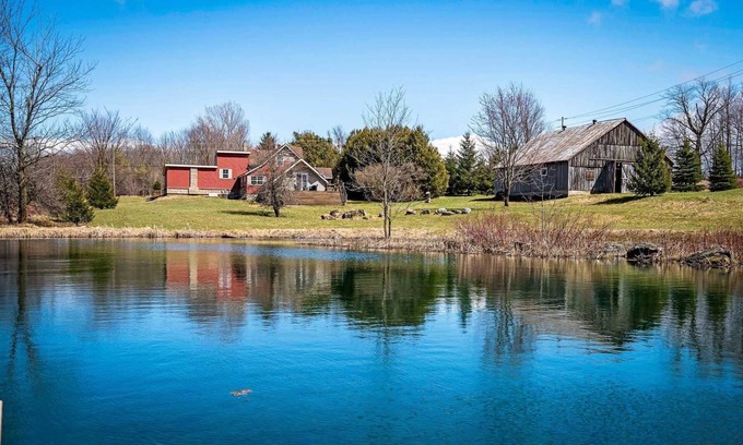 The Blue Mountains Other | Sprawling spacious farmhouse 5 minutes away from Blue Mountain Ski Resort.