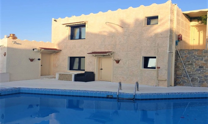 Piskopiano Apartment | Spread Out in Style-2-Level Villa Living