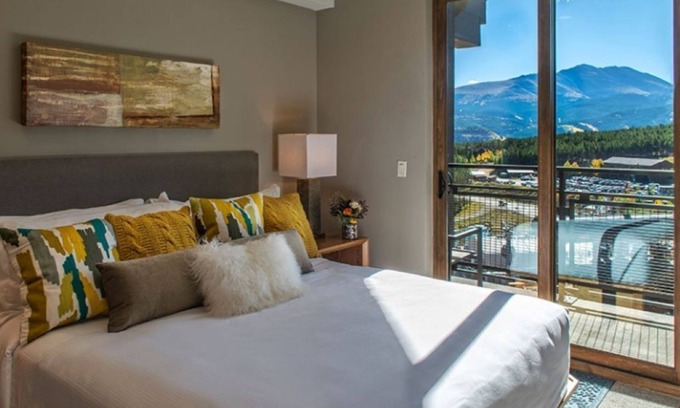 Breckenridge Condo | Spring Break Suite ~ Breckenridge Grand Colorado ~ True Ski-In/Out