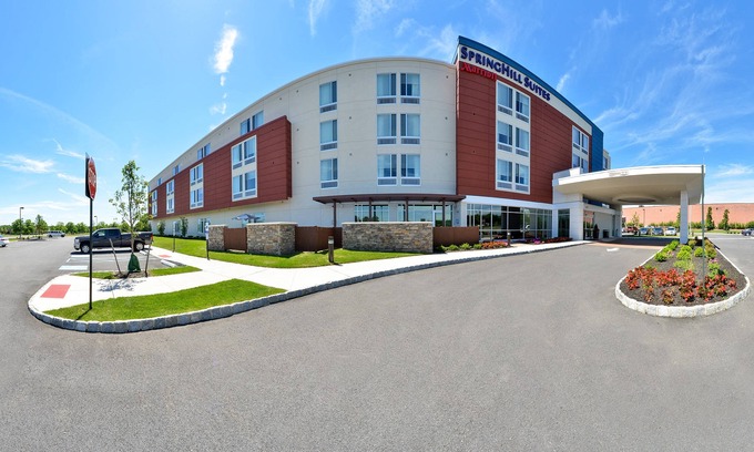 Voorhees Hotel | SpringHill Suites by Marriott Voorhees Mt. Laurel/Cherry Hill