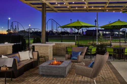 Paw Creek Hotel | SpringHill Suites by Marriott Charlotte at Carowinds