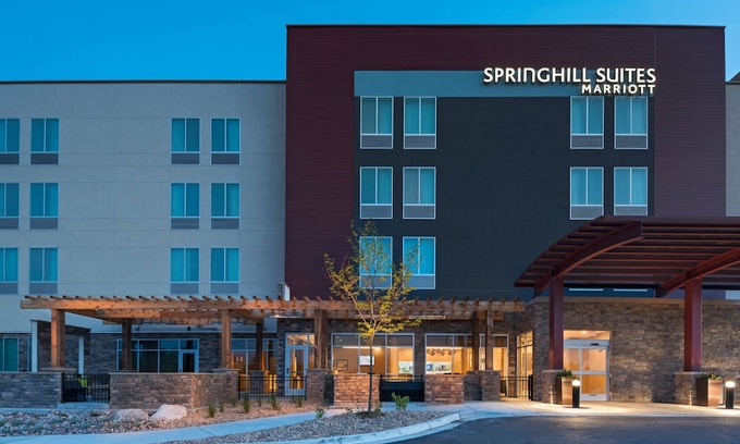 Denver West Hotel | SpringHill Suites by Marriott Denver West/Golden