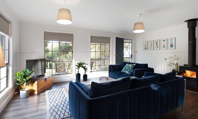 Hepburn Springs Cottage | Springview Cottage: pet friendly and beautifully located