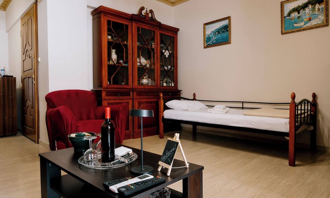 Pangrati Apartment | Sq Varnava apartment, with 2 bedrooms,beautifull living room and big balcony.