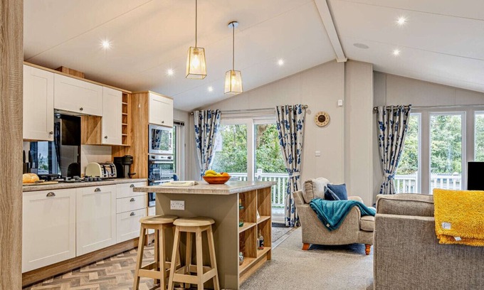 Ryde House | St Helens Beach Retreat