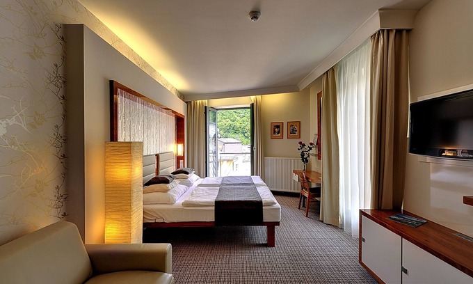 City Centre Hotel | St. Joseph ROYAL REGENT