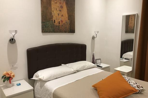 Vatican House | St Peter's Relax