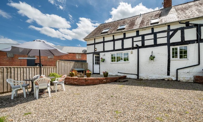Guilsfield Cottage | Stabal y Nant