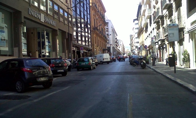 Ruggero Settimo Apartment | Stabile BASEMENT