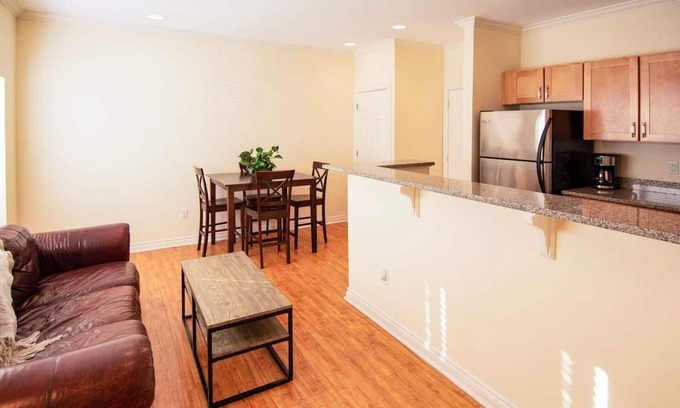 Central Oklahoma City Apartment | ⭐️ Stacy's ❤ of Midtown ⭐️ FAST 100mbps wi-fi ⭐️