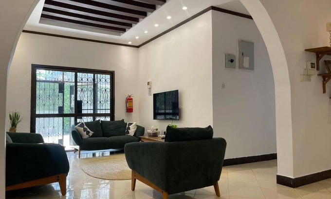 Msasani Apartment | Stand alone mansion near beach