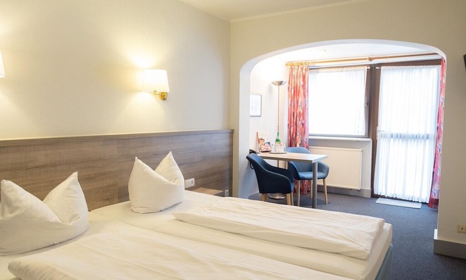 Boppard Hotel | Standard Einzelzimmer - DAS Ebertor Hotel & Hostel