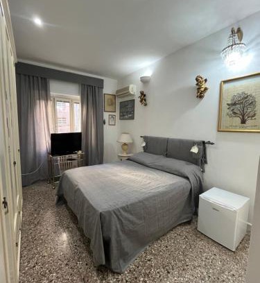 Quartiere XVII Trieste House | Stanza con ottima posizione