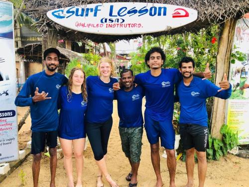 Pottuvil Division 2 Hotel | Star Rest Surf Camp Arugambay