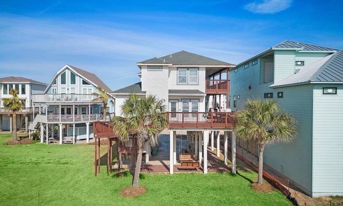 Pointe San Luis House | Starlight Oasis | Unobstructed Views & Pool Access
