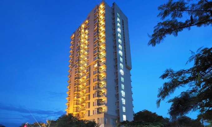Electronics City Hotel | Starlit Suites Bangalore