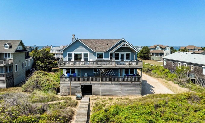 Duck House | Station Bay House | Oceanfront | Community Pool | Duck