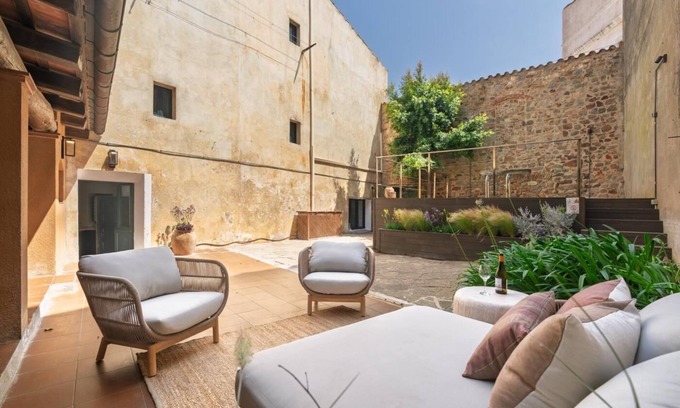 Old Town Villa | Stay in a 14th Century House with Pool in Tossa