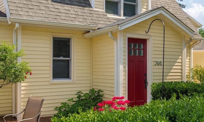 Bryant Pattengill East House | Stay in a centrally located home, 1.5 miles from downtown Ann Arbor.