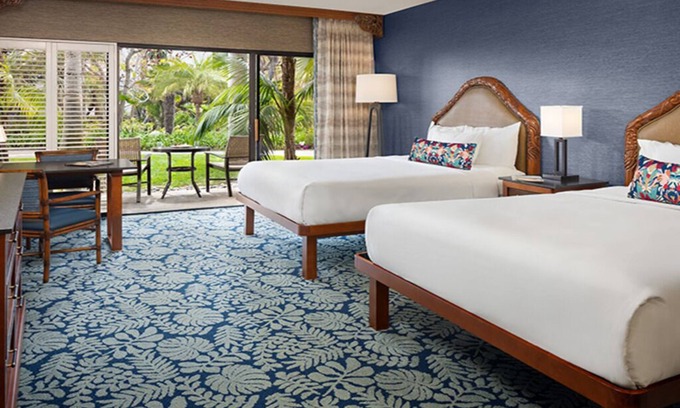 Crown Point Hotel | Stay in a Serene Garden Queens Room | Nature-Filled Retreat