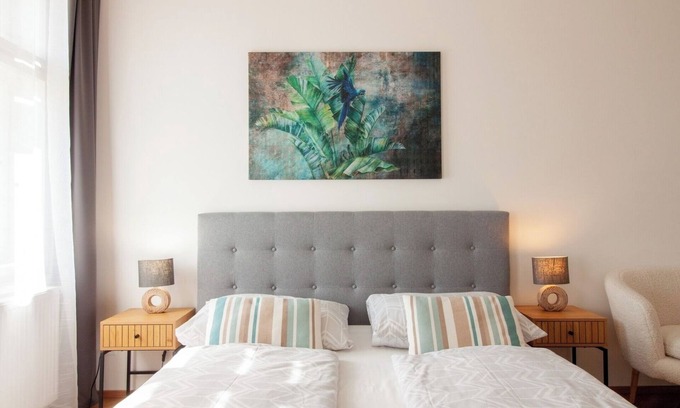 Zizkov Apartment | Stay Inn | Relax in Style: Charming Apt