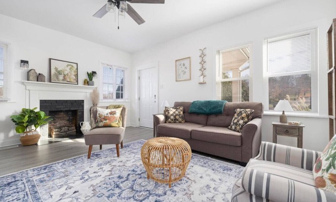 Kingsport Apartment | Stay steps to downtown Kingsport