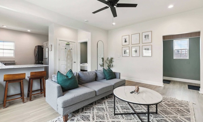 Historic Downtown Baton Rouge Apartment | StayAE Downtown - 1BR Apartment, Second Floor