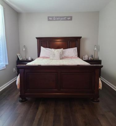 Charlotte House | Staycation Serenity
