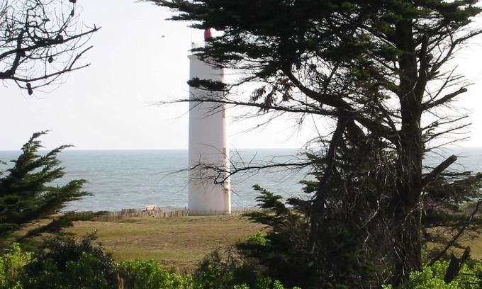 Saint-Hilaire-de-Riez Villa | Stays in Family or between friends, house facing sea on Vendée Corniche