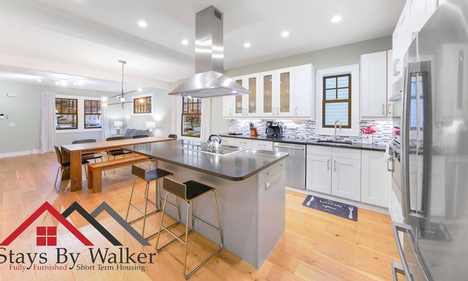 Dilworth House | StaysByWalker 5BR Dilworth Home! Backyard!