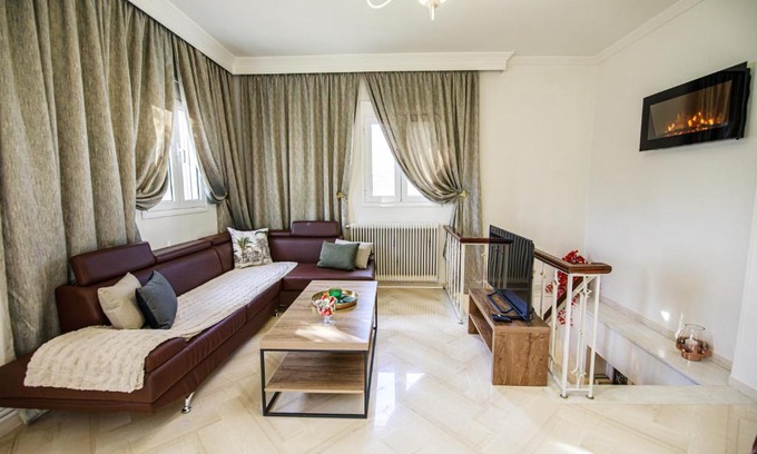 Volos Villa | Stefania's Home