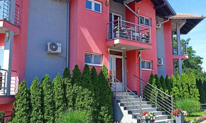 Veliko Gradiste Apartment | Stela Et Luna