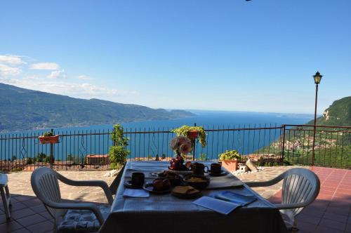 Gardola Apartment | Stella del Garda 2 con terrazza