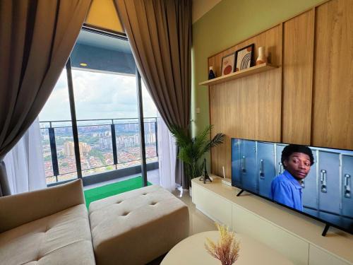 Sri Petaling Apartment | Stellar 8th 3 Room Fully Air-Con Suite Bandar Baru Sri Petaling